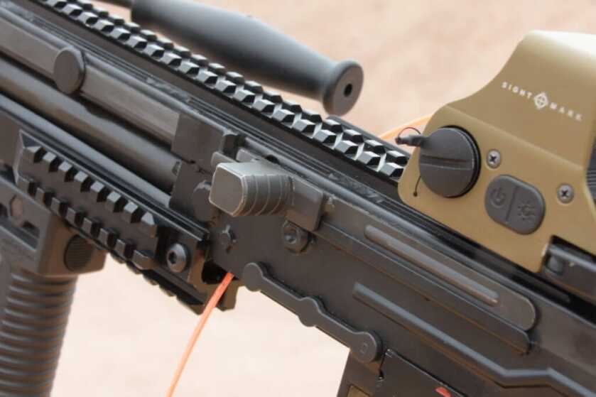 Shooting the World's Lightest Machine Gun: The Ultimax 100 MK8 - SHOT Show 2020