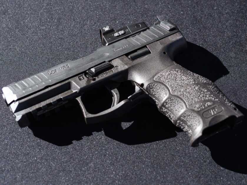 H&K's Updated VP9: Customizable From Optics to Grips - SHOT Show 2020