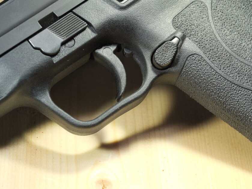Smith & Wesson M&P 9mm SHIELD EZ - Review