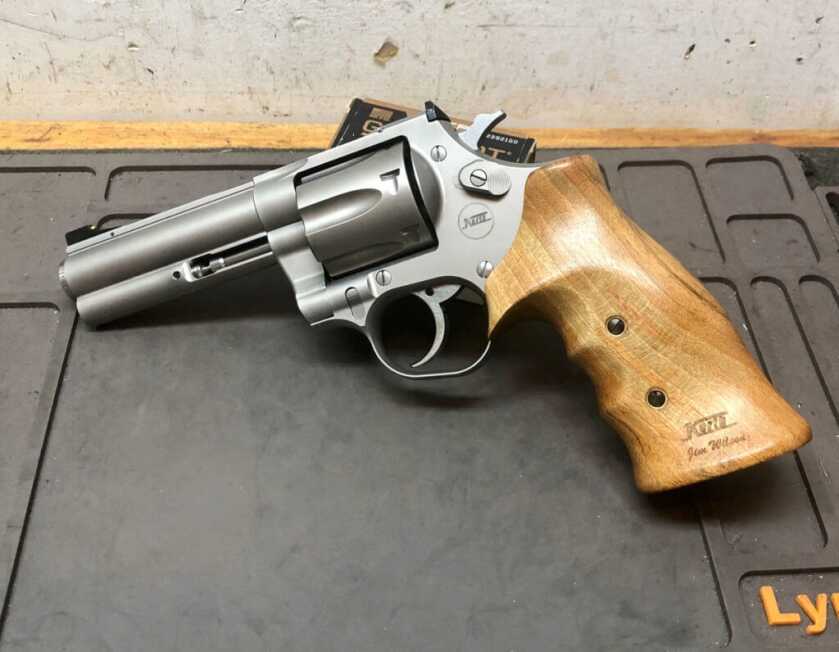 00 Revolver - Korth Mongoose Silver 00 Revolver - Korth Mongoose Silver