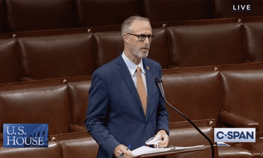 California Reps. Call Gun-Carrying Congresspeople 'Unhinged,' Introduce Bill to Ban Guns California Reps. Call Gun-Carrying Congresspeople 'Unhinged,' Introduce Bill to Ban Guns