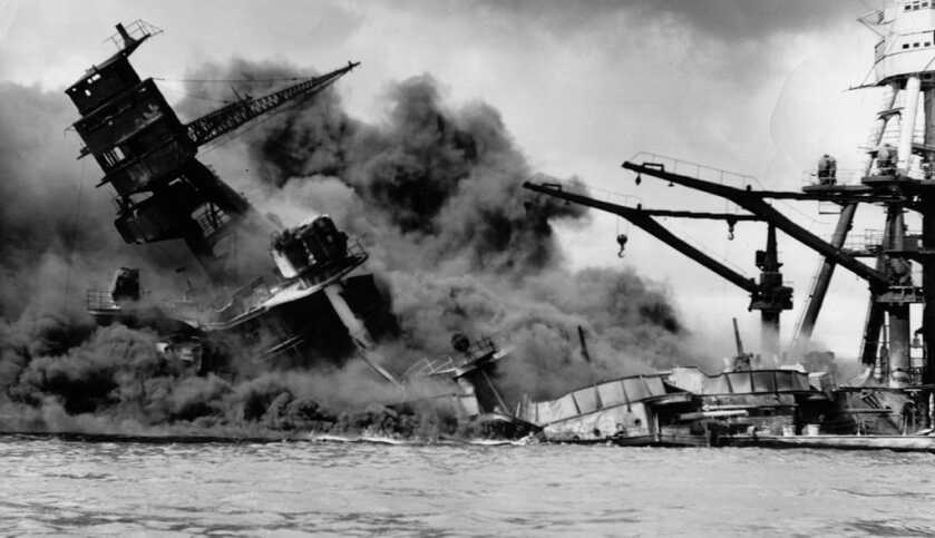 Pearl Harbor: Dorie Miller and his .50-caliber Browning Machinegun Pearl Harbor: Dorie Miller and his .50-caliber Browning Machinegun