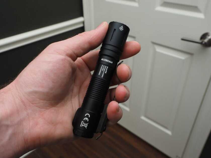 New Defender P15 Weapon Light from AceBeam New Defender P15 Weapon Light from AceBeam