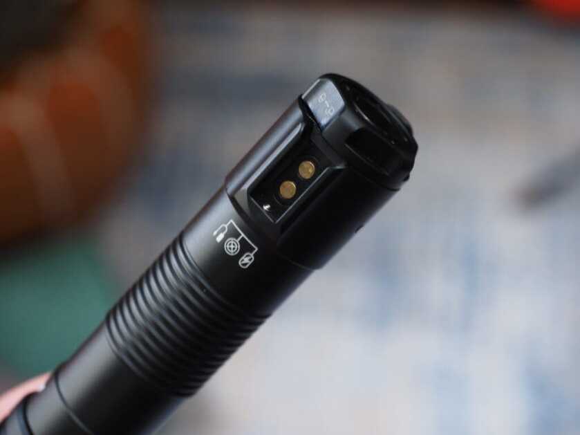 New Defender P15 Weapon Light from AceBeam New Defender P15 Weapon Light from AceBeam