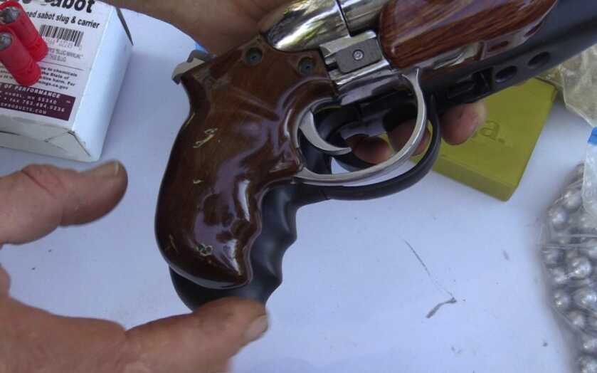 Desperado 12 Gauge Pistol - Diablo's Big Brother (No FFL Required) Desperado 12 Gauge Pistol - Diablo's Big Brother (No FFL Required)