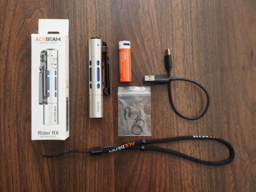 New AceBeam Rider RX EDC Fidget Flashlight – Full Review