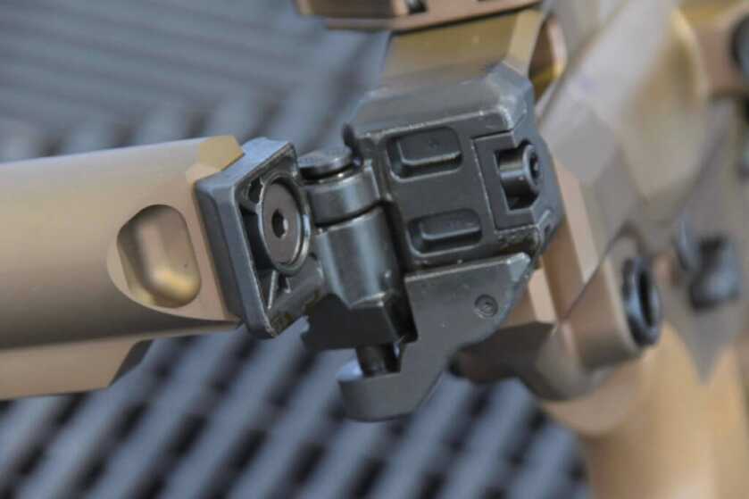 SIG Sauer's Civilian-Friendly MCX-Spear -- SHOT Show 2023 SIG Sauer's Civilian-Friendly MCX-Spear -- SHOT Show 2023