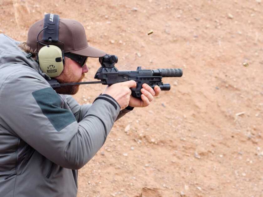 Turn Your P320 into an SBR: Flux Raider -- SHOT Show 2023 Turn Your P320 into an SBR: Flux Raider -- SHOT Show 2023