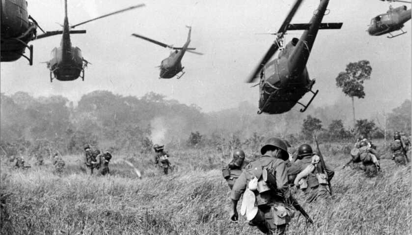 Guns and Rotors: The XM-215 .22 Rimfire Helicopter Defense Weapon