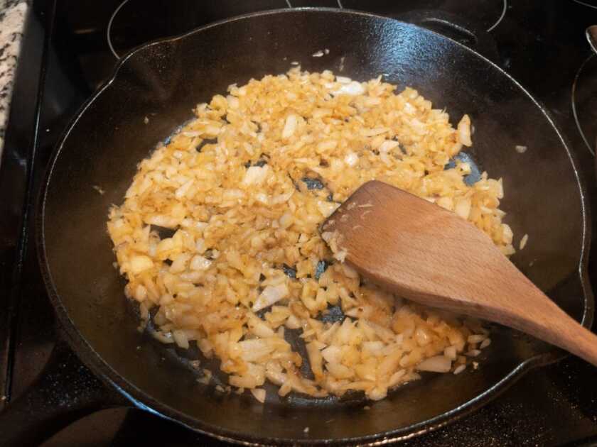 Simple Gourmet: Butter Bear Onions browning for butter bear