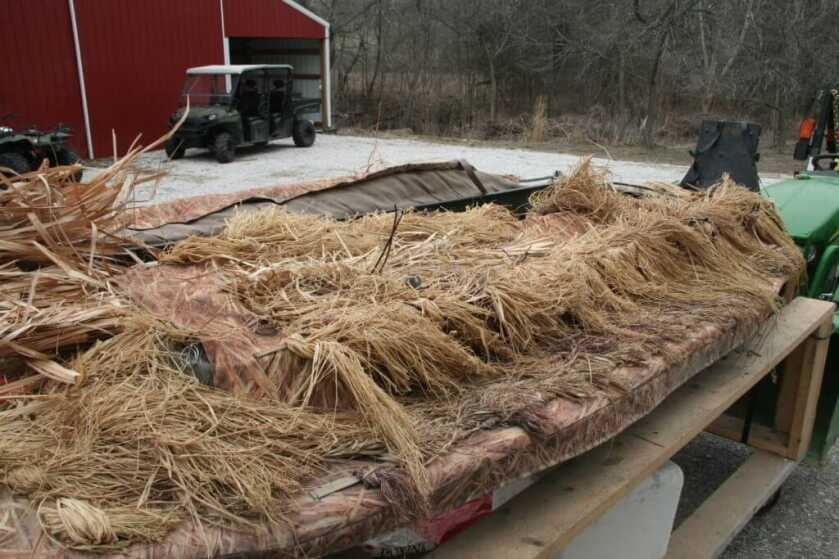 2 - Hunt365 - Duck Boats and Blind Grass 2 - Hunt365 - Duck Boats and Blind Grass