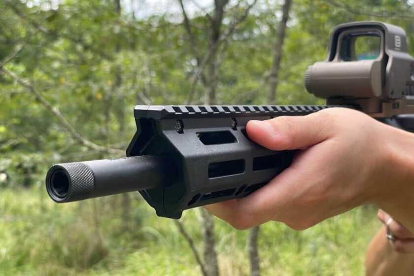 Folding 9mm Carbine! Smith & Wesson M&P FPC Reviewed FPC featuring an M-LOK handguard and threaded barrel