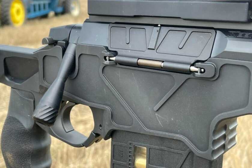 3 - Seekins Precision Havak HIT Pro: Full Review Dust cover working wonders keeping all the fine grit out of the action
