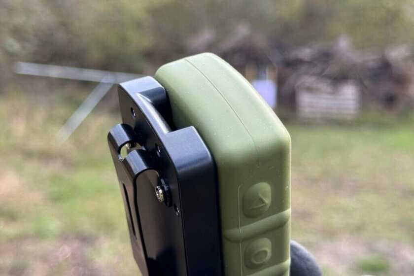 3 - Train With Purpose: Shooters Global Shot Timer Review Microphone cut out in the U-Grip