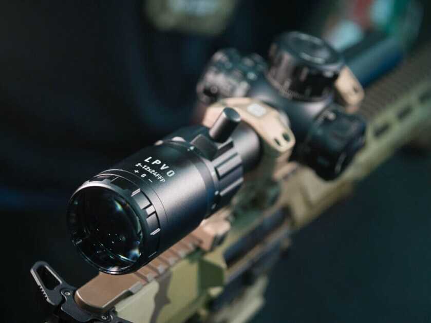 Close up view of the ocular lens.