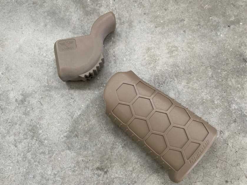 Rubber grip for AR