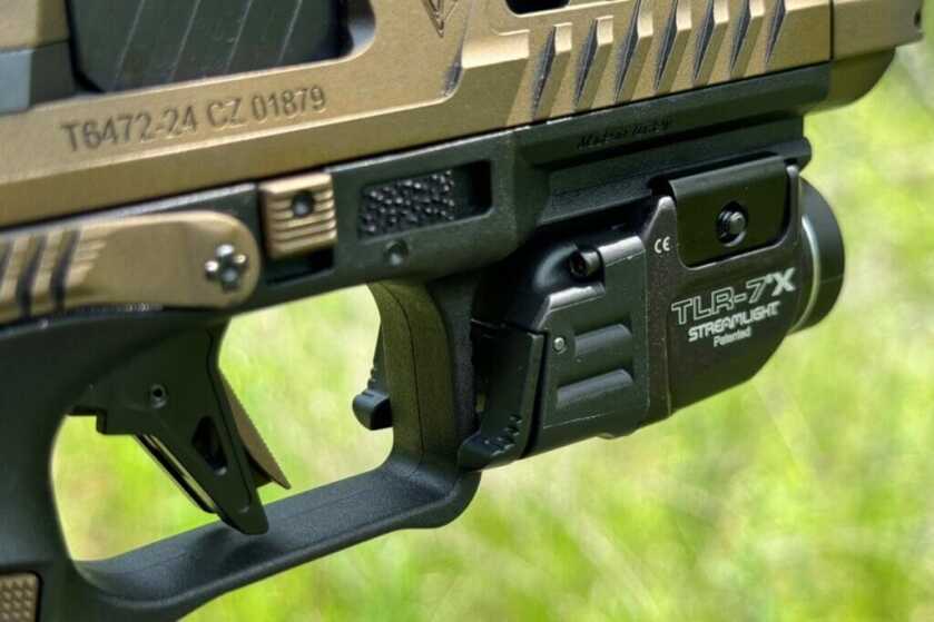 Low switches on Streamlight TLR-7 X 