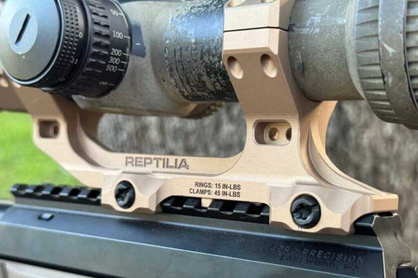 Closeup on specs on Reptilia AUS Mount