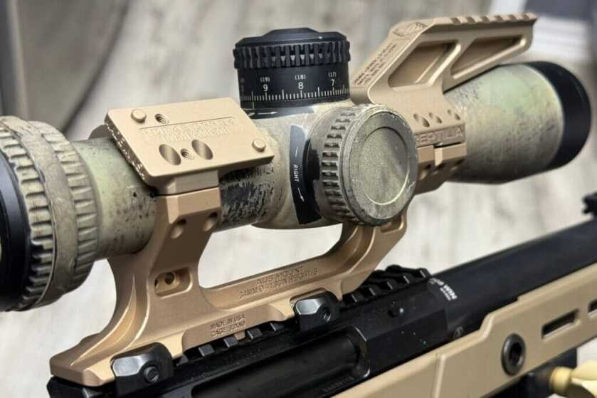 Reptilia ROF offset mount with the Leupold DPP footprint optic