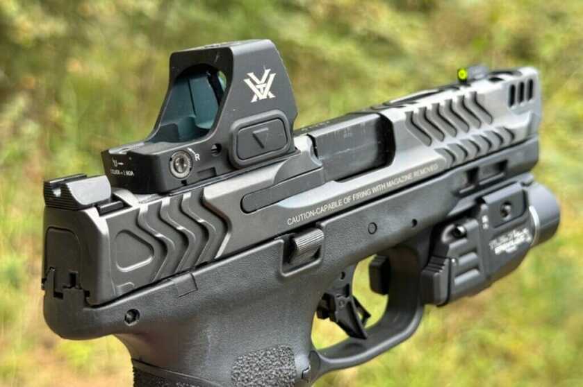 Deep z serrations on M2.0 Carry Comp