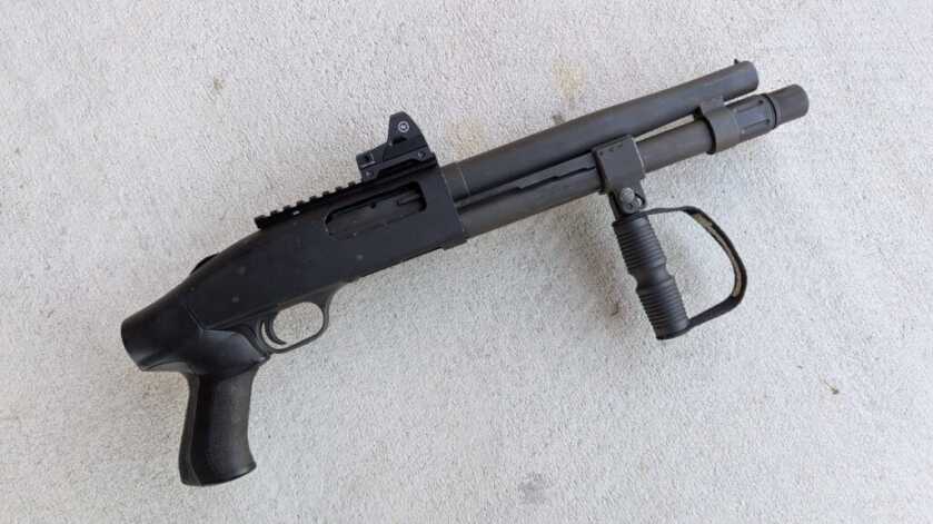 Mossberg 590A1 compact cruiser