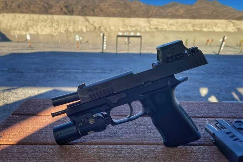 SIG Foxtrot 4R at the range